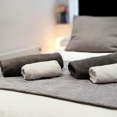 Superb 2 Beds 2 Baths New Apartment W/ Garden+Patio Bournemouth Eksteriør billede